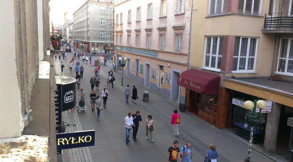 Apartament Chmielna 5 Apartment Warsawa Ruang foto